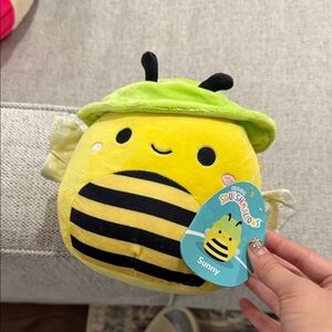 Squishmallows Sunny the Bee Plush - Yellow and Black
